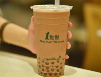 加盟一点点<a href=/listinfo-25-0.html target=_blank class=infotextkey>奶茶</a>店忠告