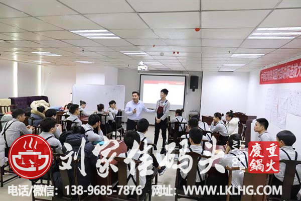 加盟<a href=/listinfo-22-0.html target=_blank class=infotextkey>火锅</a>店哪家强？创新的实力品牌