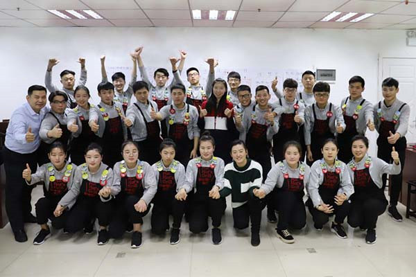 重庆<a href=/listinfo-22-0.html target=_blank class=infotextkey>火锅</a>加盟哪个好？完善的扶持政策少不了！