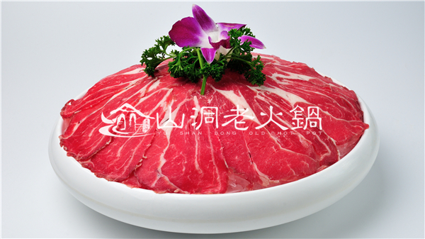 重庆老<a href=/listinfo-22-0.html target=_blank class=infotextkey>火锅</a>哪家最好吃？据说这家店网红都爱来！