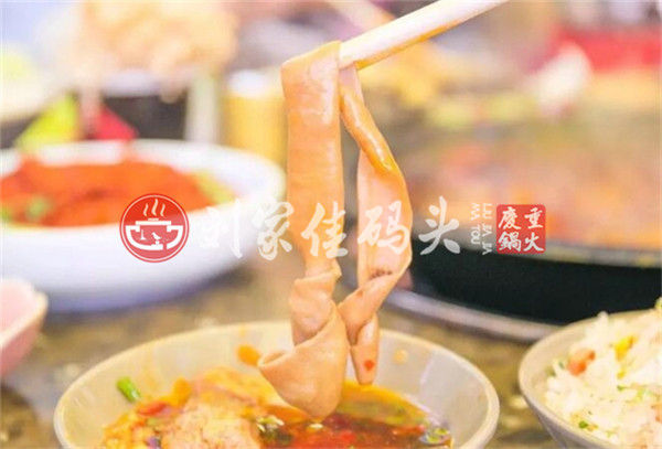 重庆老<a href=/listinfo-22-0.html target=_blank class=infotextkey>火锅</a>哪里最好吃？排名前十强的<a href=/listinfo-22-0.html target=_blank class=infotextkey>火锅</a>店